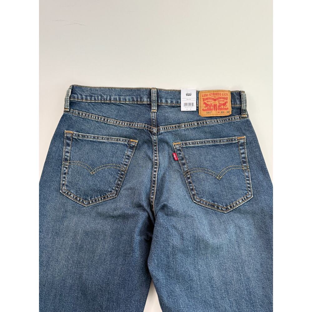 Levi's Men 541 Athletic Taper Fit Zip Fly Stretch Jeans 33x32 Blue NWT - Picture 3 of 13